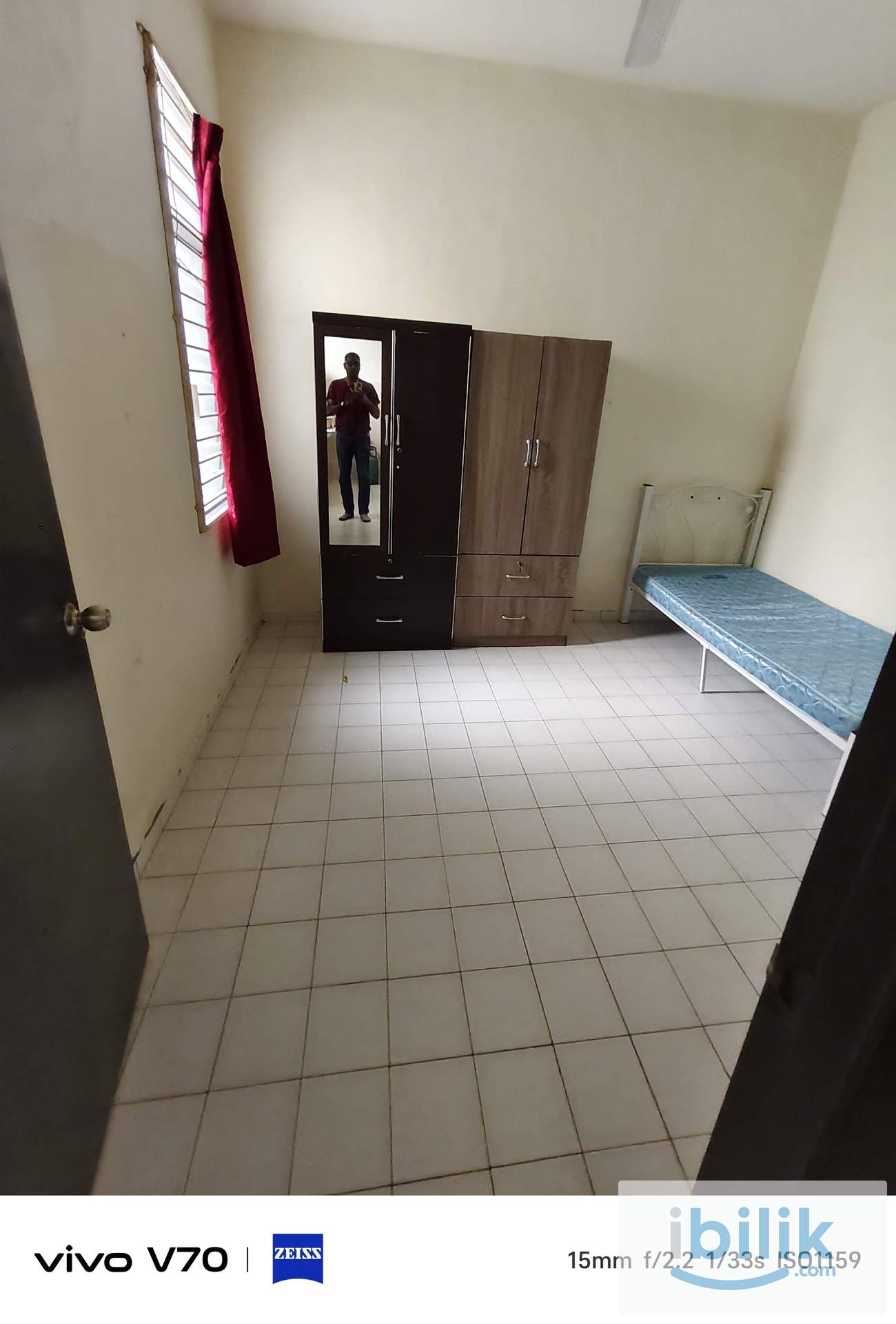 Room For Rent - Image 4