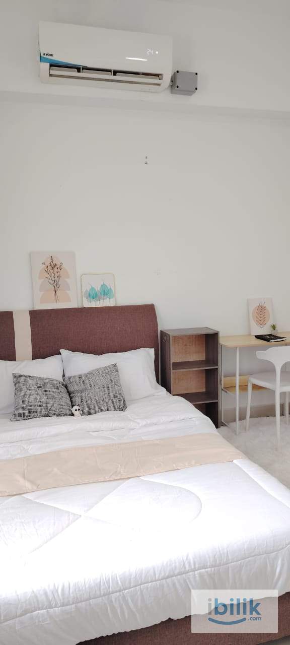 Cozy Medium Room @ Queensbays / Bayan Lepas - Image 5