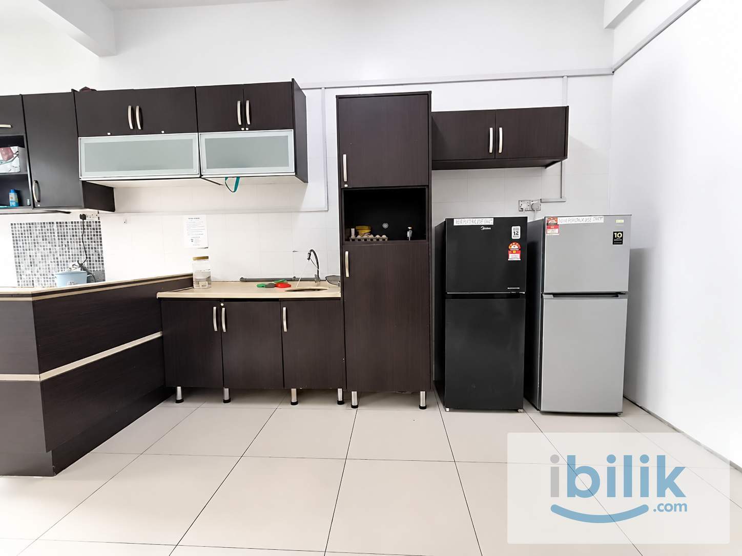 🏠 Spacious Room with Private Bathroom 🚿 | 🚗 3–5 mins to AEON Bukit Tinggi 🛍️ - Image 5