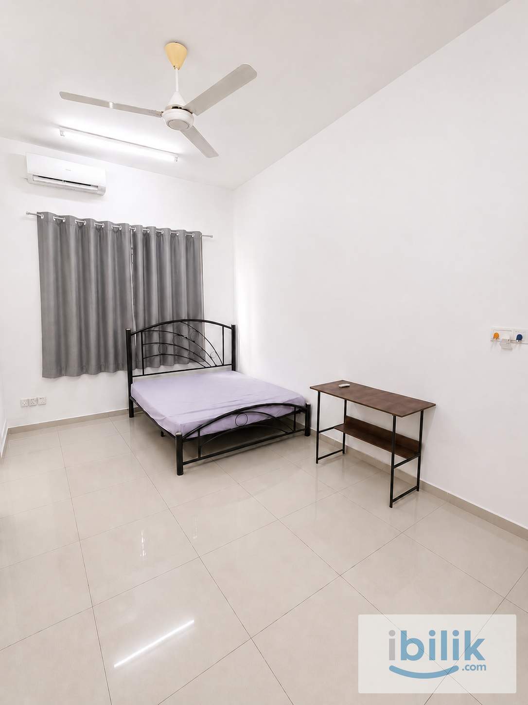 🏠 Medium Room + Private Bathroom @ Bandar Botanic | 🚘 Near AEON & Lotus’s Bukit Tinggi 🛍️ - Image 1