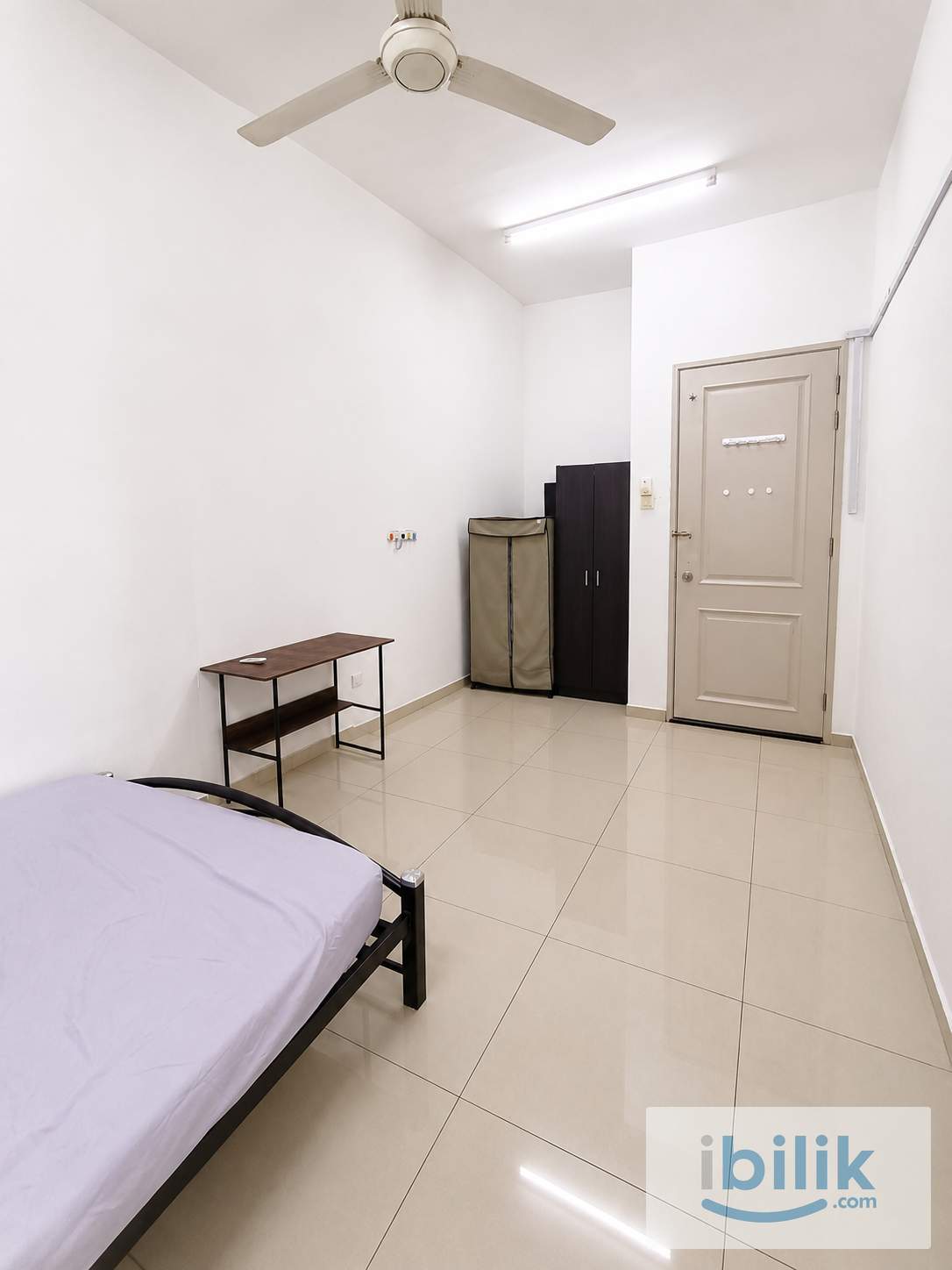 🏠 Medium Room + Private Bathroom @ Bandar Botanic | 🚘 Near AEON & Lotus’s Bukit Tinggi 🛍️ - Image 2