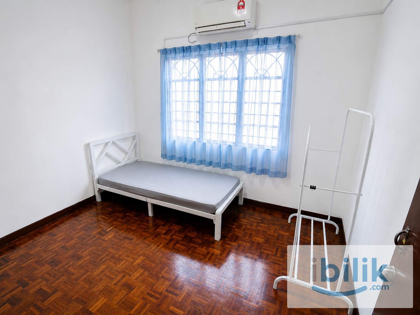 🔥 USJ6 Medium Room 🏠 | Near Da Men Mall 🛍️ | 🚗 Easy Access to SS15, Sunway & PJ - Image 1