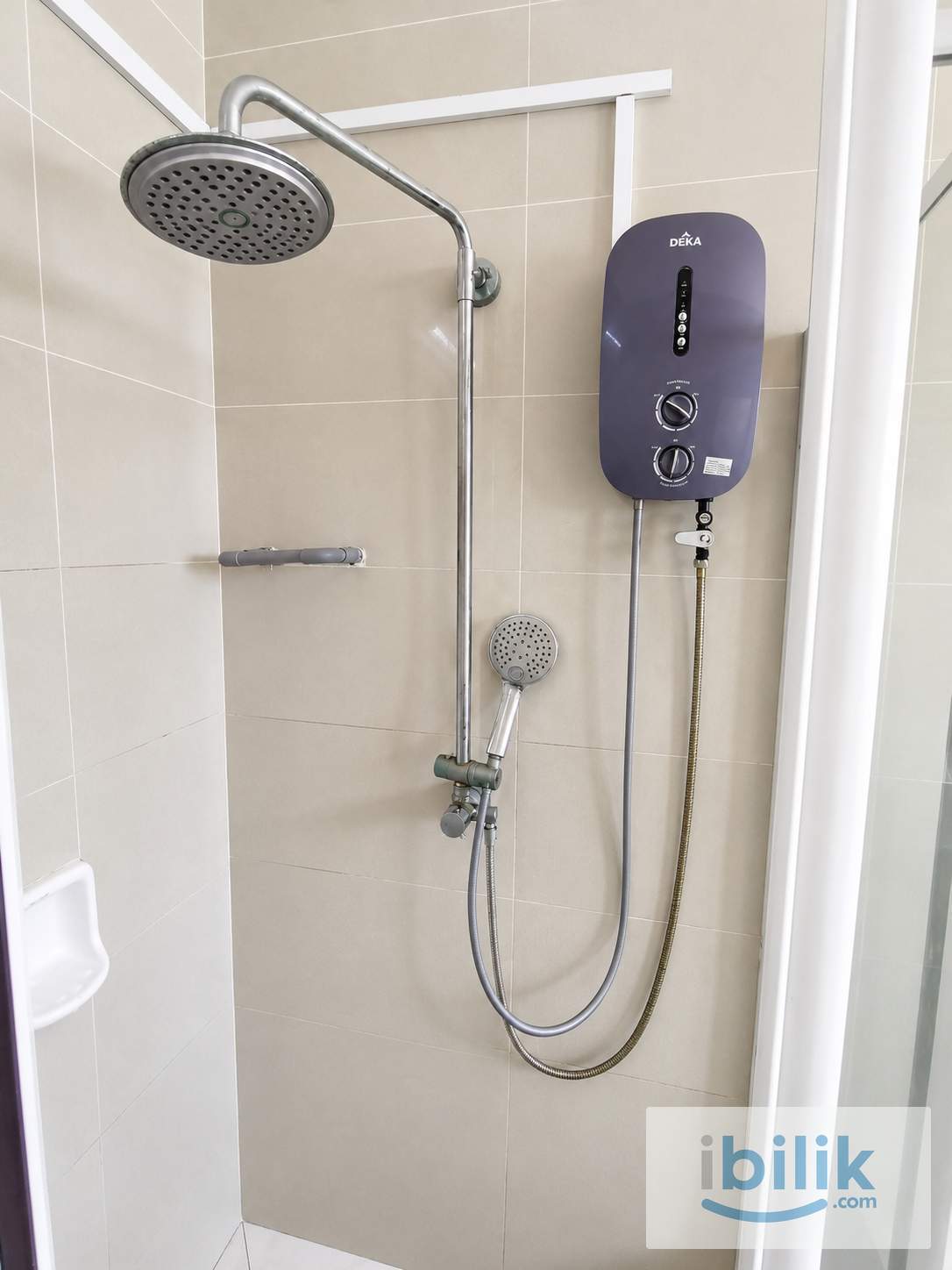 🚗 5 mins to Setia City Mall 🛍️ | 🏡 Setia Alam Balcony Room For Rent 🌟 - Image 4
