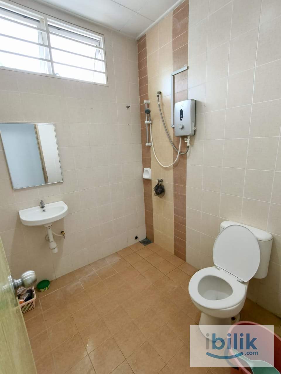🏡 Setia Alam Room For Rent | 🚘 Only 3 Mins To Setia City Mall 🛒 - Image 2