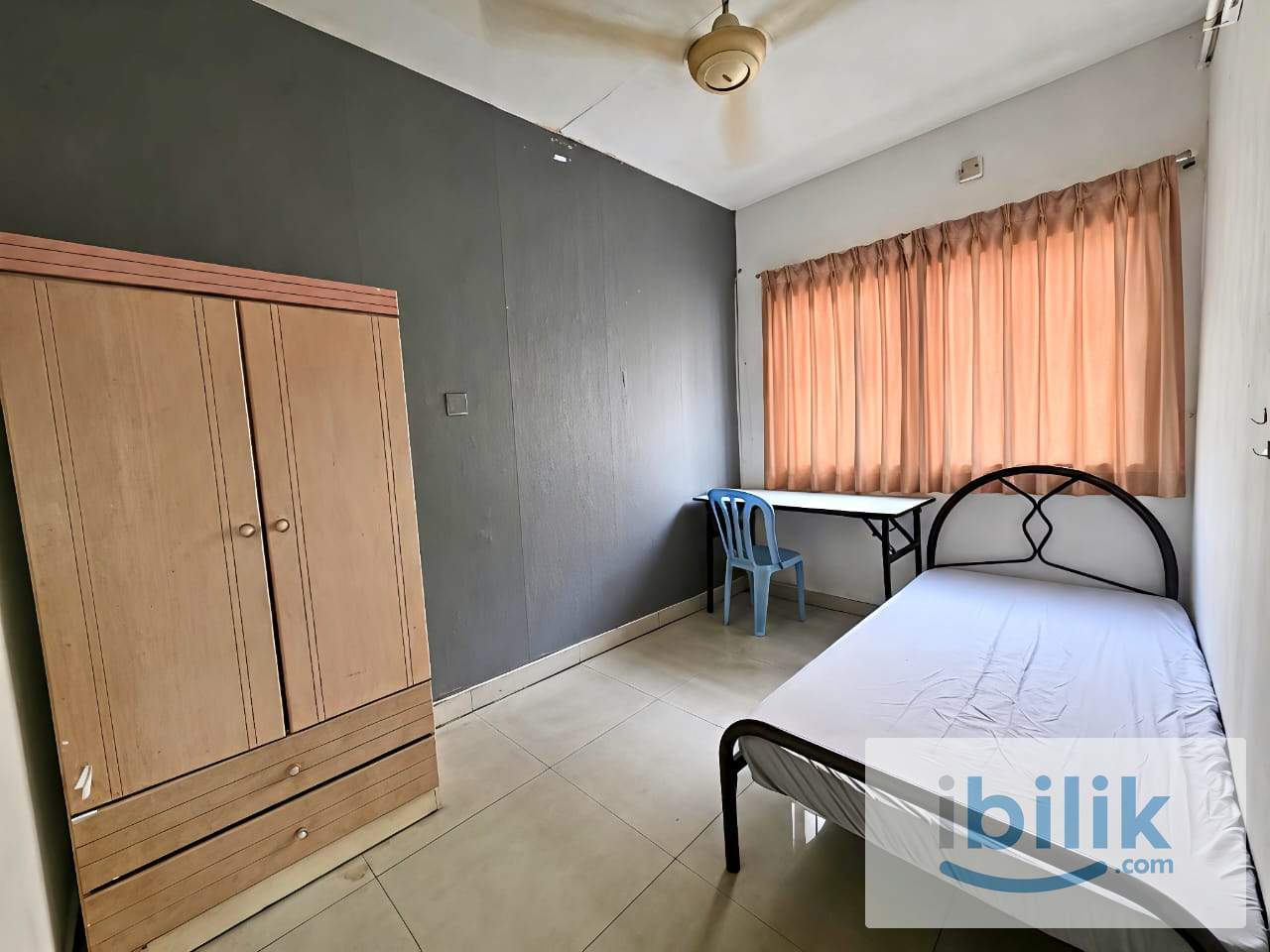 🏡 Medium Room For Rent @ Bandar Puteri Puchong | 👉 Near IOI Mall Puchong 🛒 - Image 1