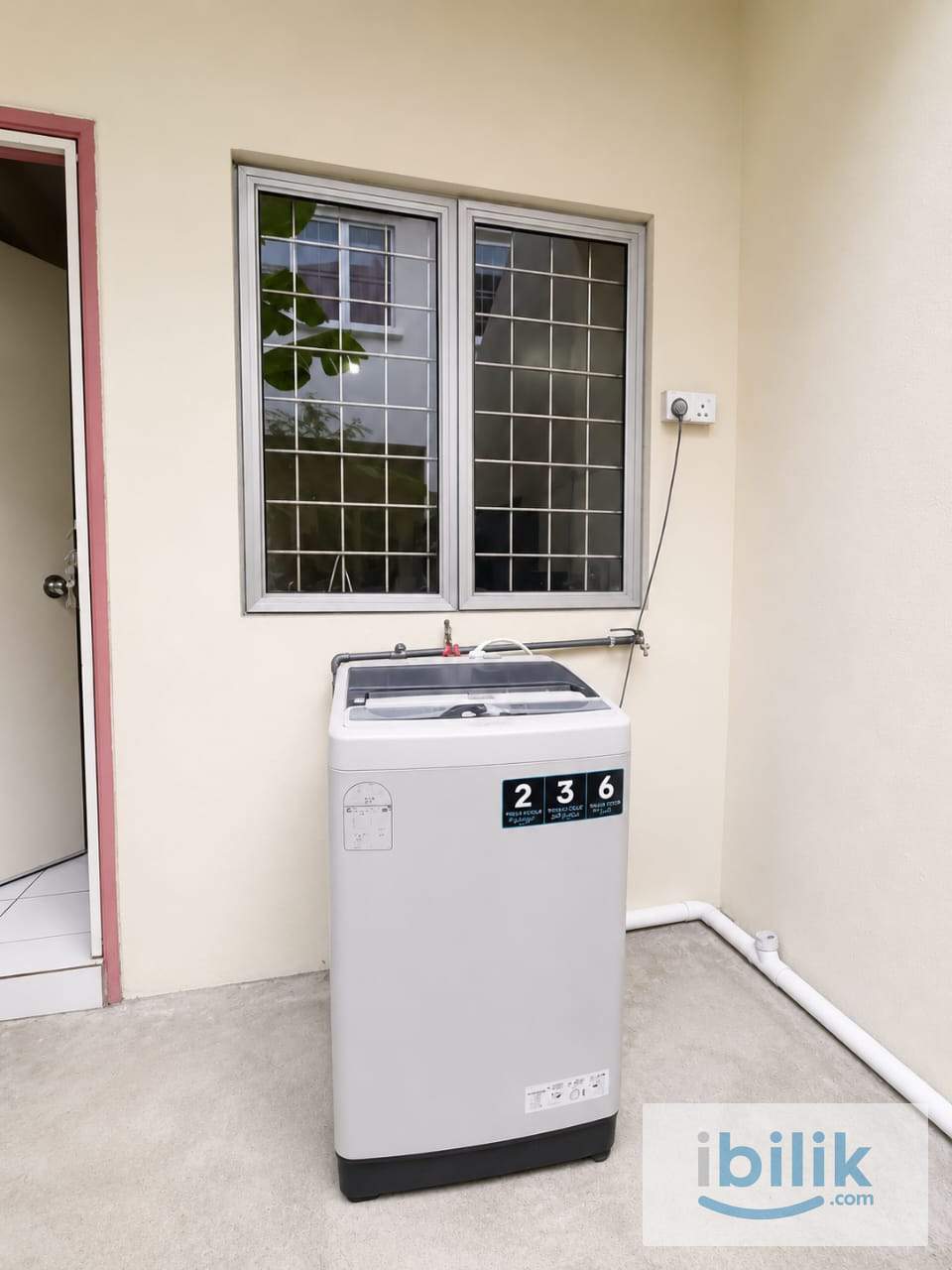 🏠 Medium Room For Rent @ Bukit Rimau // 🚘 5 Mins To AEON BIG Bukit Rimau 🛒 - Image 5