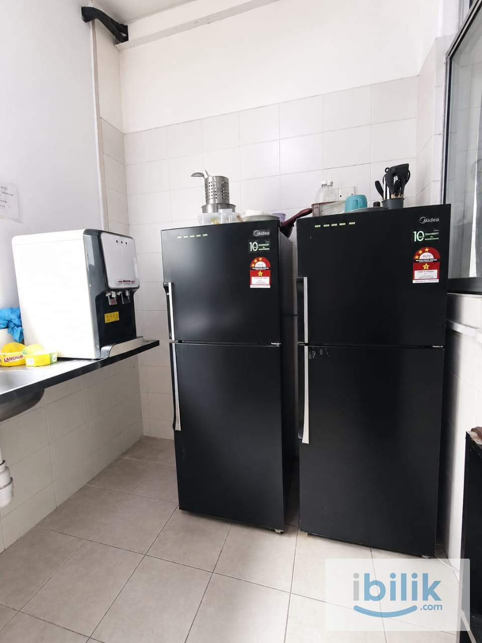 🏡 Kemuning Utama Room For Rent | 🚗 8 Mins To Gamuda Walk Mall 🛍️ - Image 4