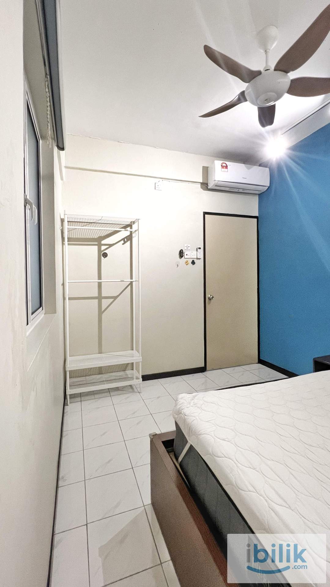 Fully Furnished Middle Room In Georgetown  - Image 2