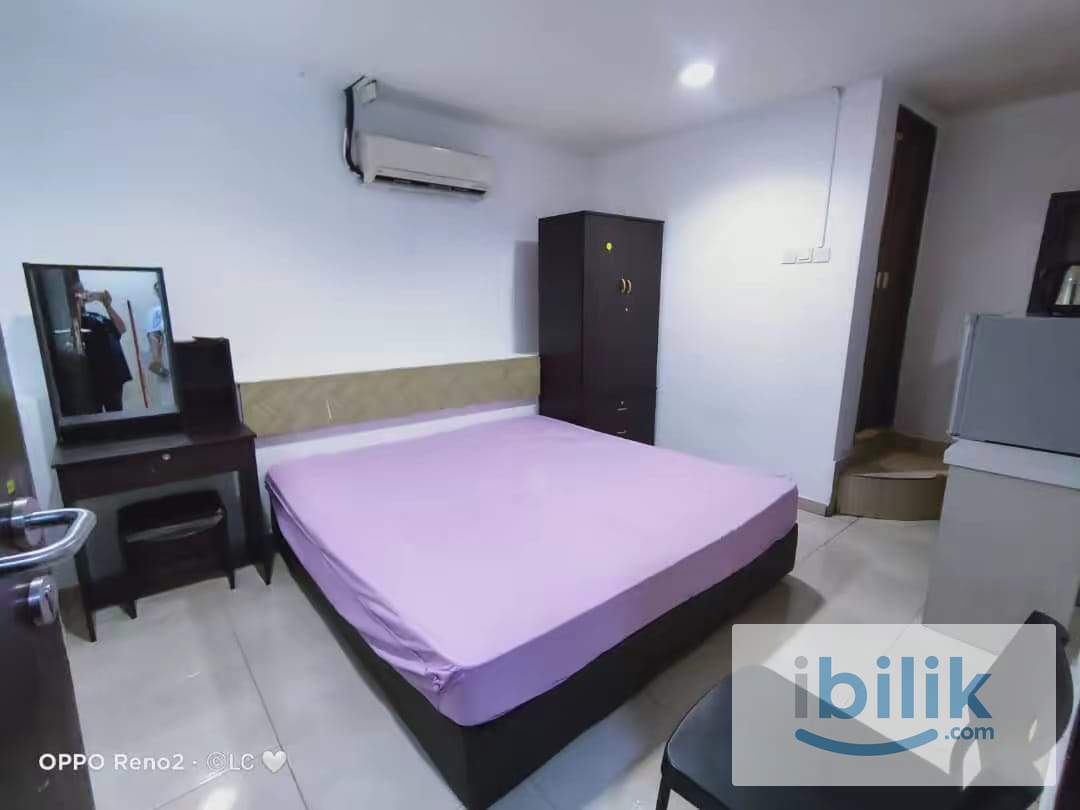 MEDIUM ROOM SHARE BATH ROOM WITH A/C - Image 3