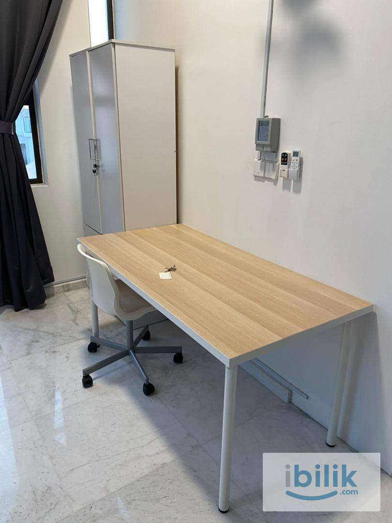 Middle Room shared toilet for rent at Kingsley Hill Putra Heights - Image 2