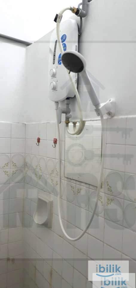 Single Small Room for Rent at Taman Sri Serdang - Female Unit  - Image 4