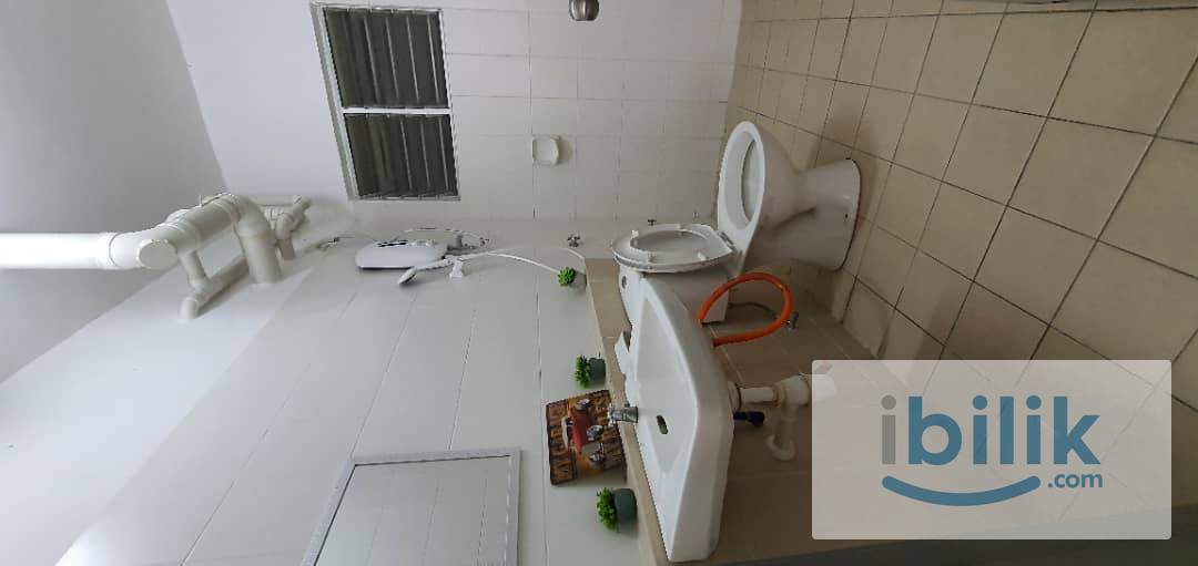 Single Room for Rent at Suria Permai Seri Kembangan - Image 3