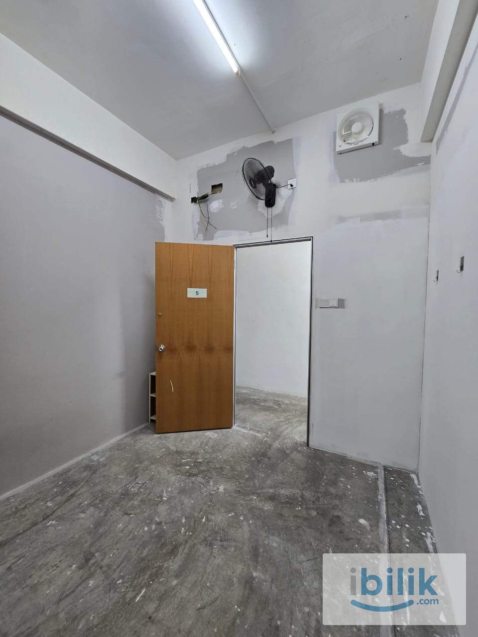 Room for Rent at Taman Equine Seri Kembangan - Image 6
