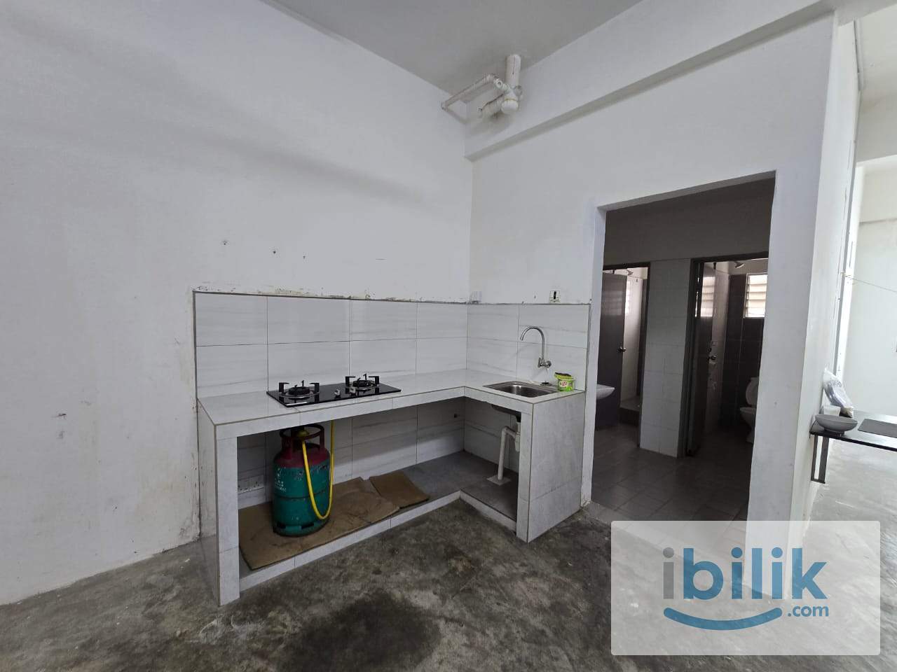 Room for Rent at Taman Equine Seri Kembangan - Image 2