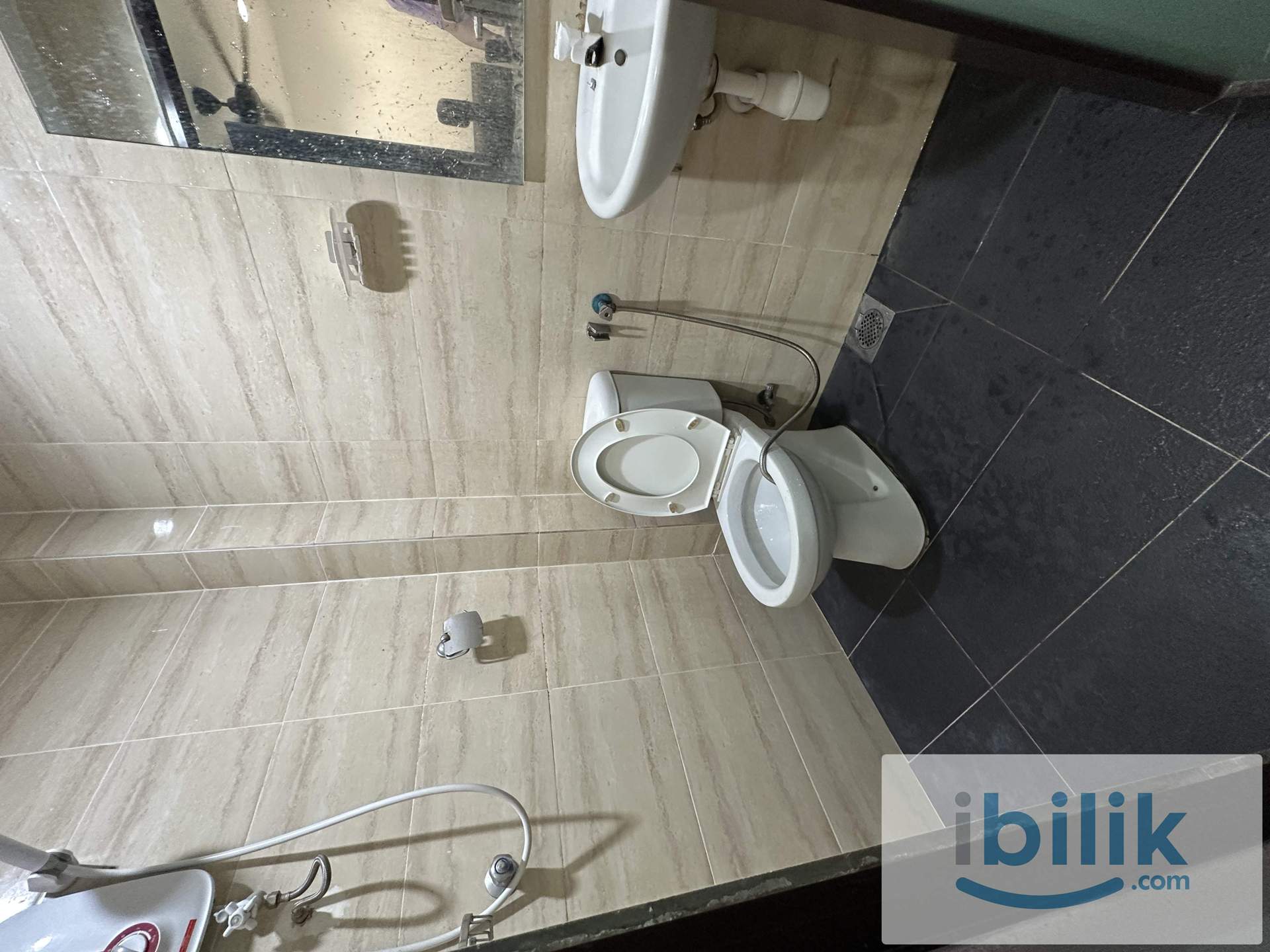 Subang SS 14Small Room with private toilet  - Image 2
