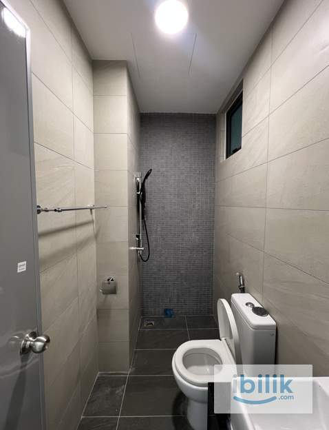 MASTER ROOM R1 (D7) - Image 6