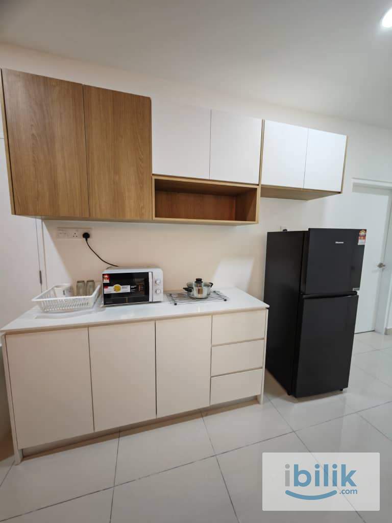MIDDLE ROOM (R1) - Image 3