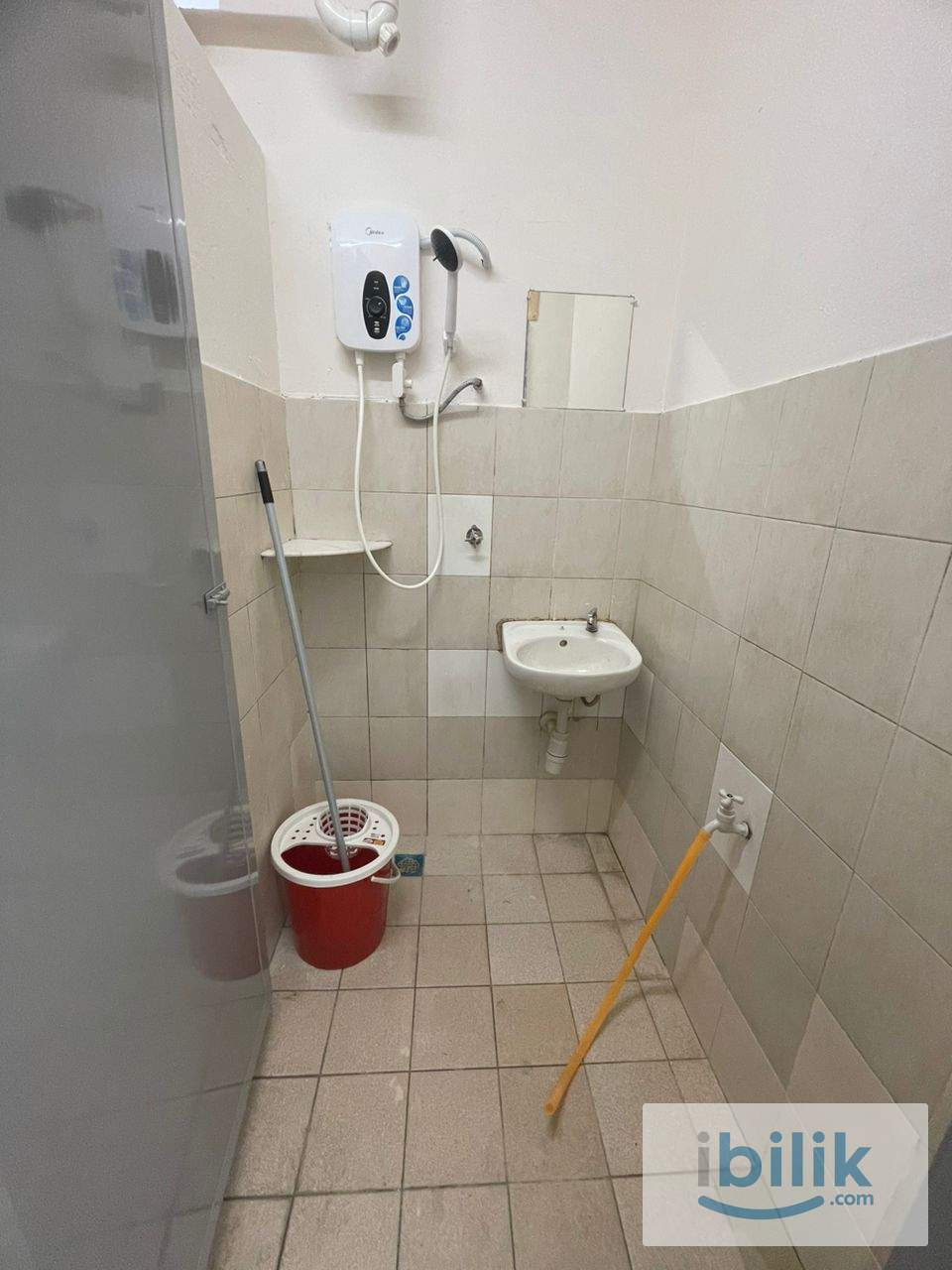 Bilik Single Jelutong Apartment  - Image 5