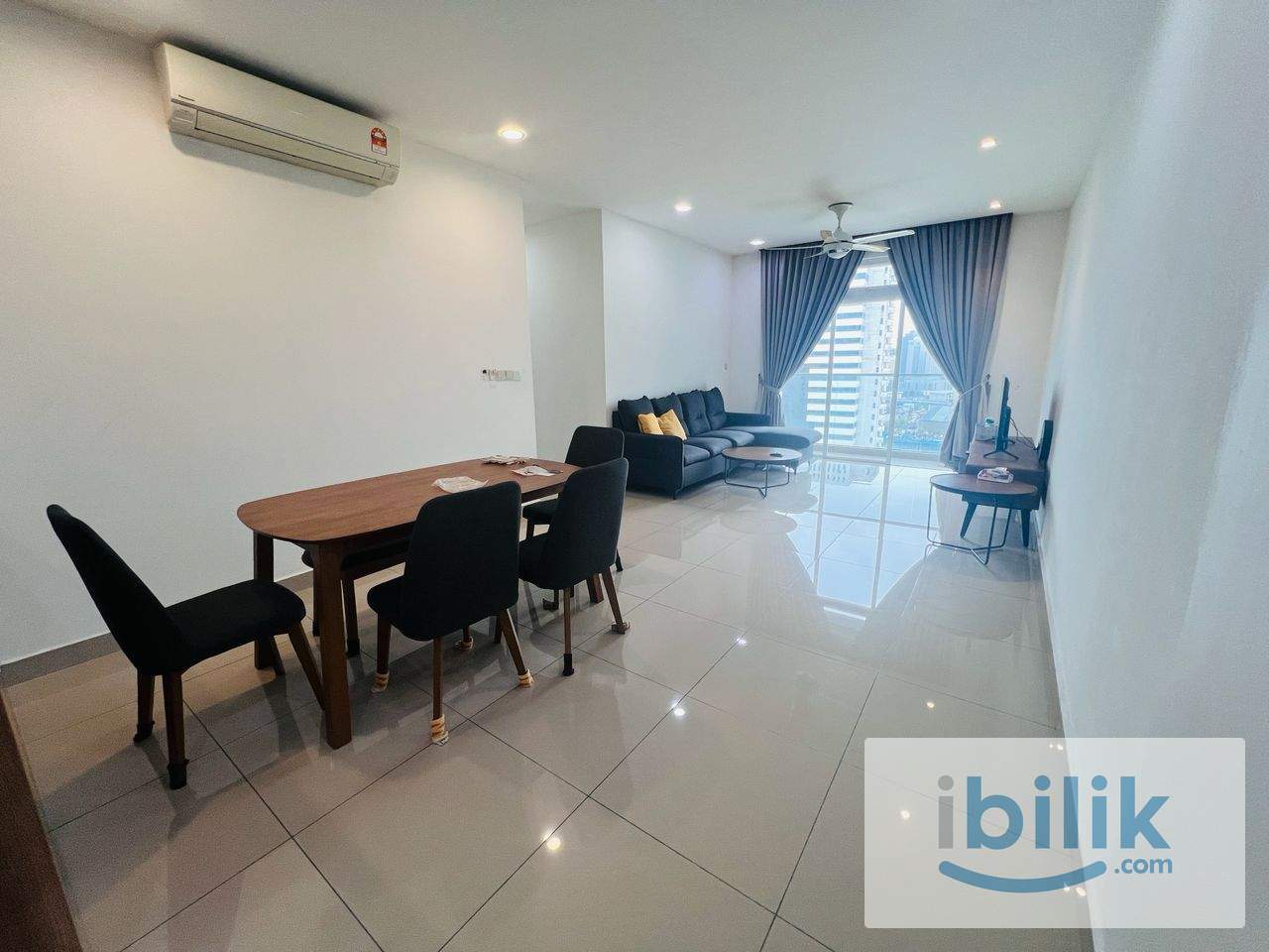 2 Bedrooms+ 2 Bathrooms - Image 2
