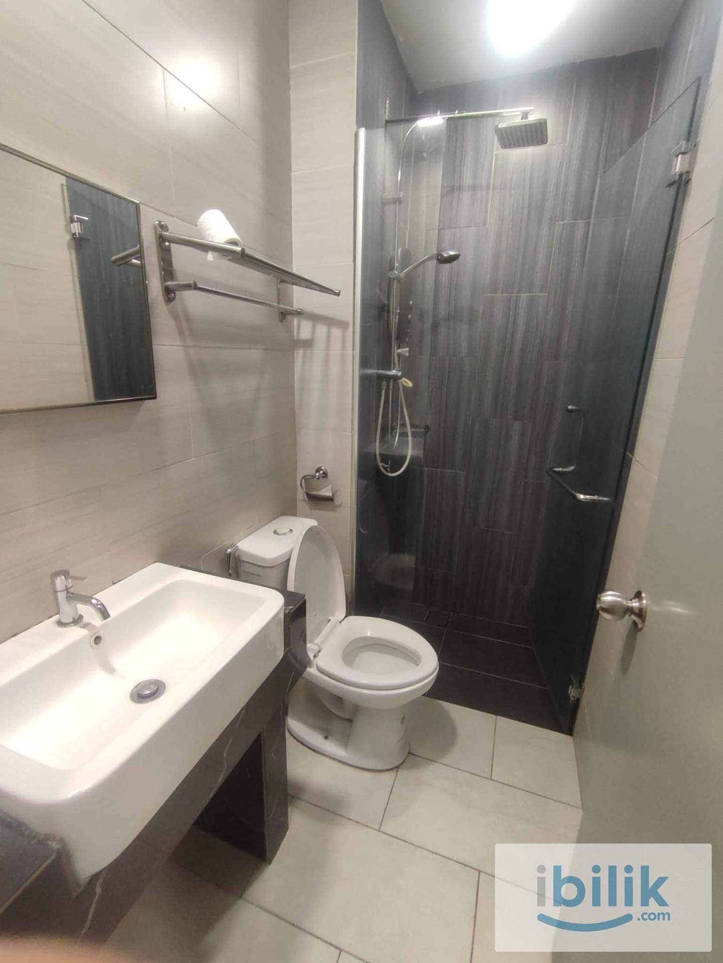 📍Petaling Street｜Pudu🔑Urgent Move In🛏️Middle｜Single Room To Let🔑 - Image 3