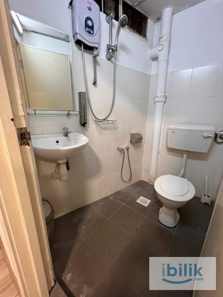 Middle｜Single Room To Let🛏️ Bukit Bintang Area📍Urgent Move In🔑 - Image 3