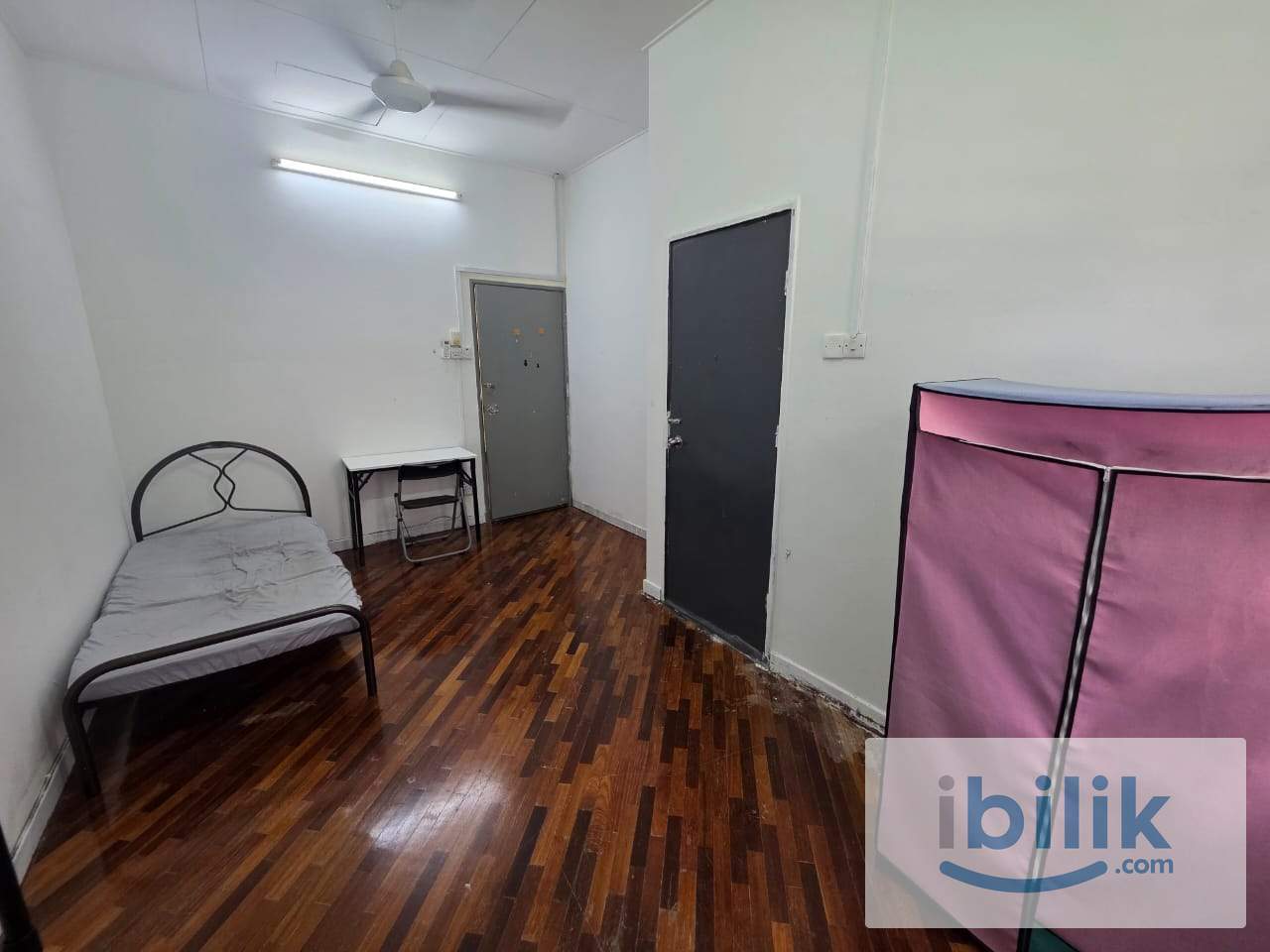 📍Bandar Puteri Puchong🔑Urgent Move In✨Middle Room To Rent 🤟🏻Near restaurant🍽️Near Public Transport🚄 - Image 4