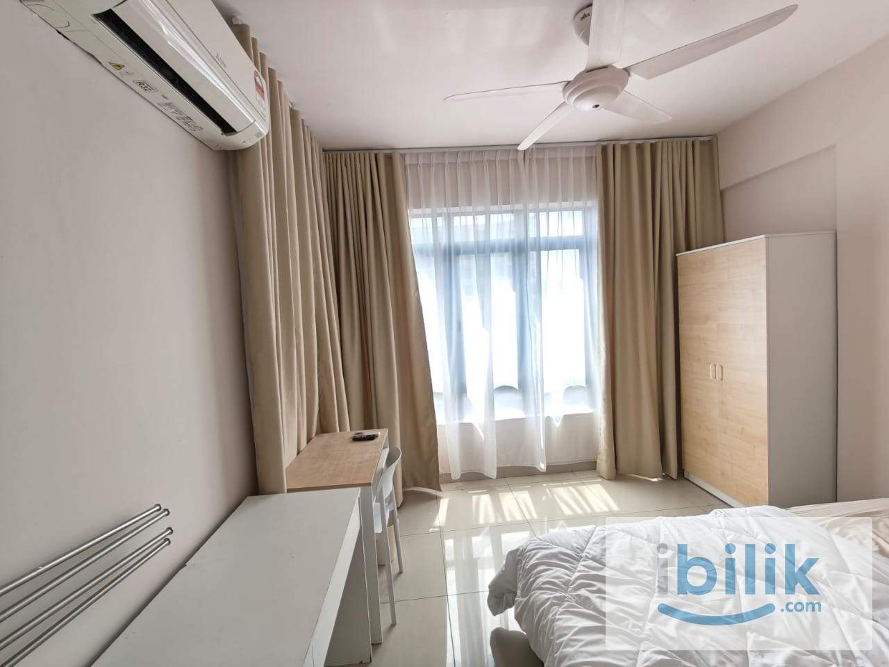Masterbed Room (Hotel Style) - Image 1