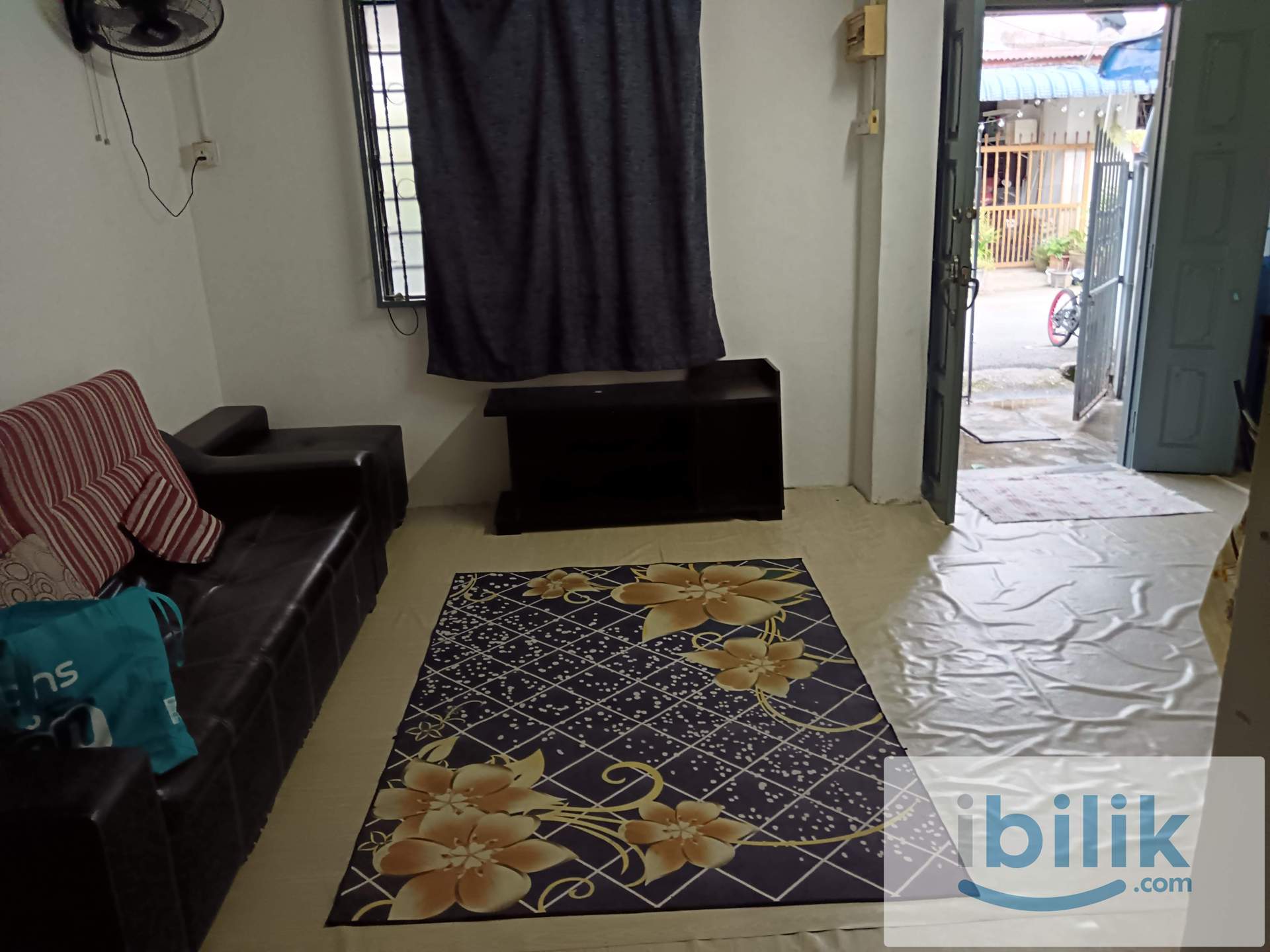 Room to let rm350  - Image 1