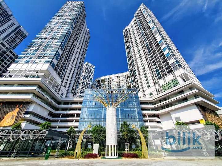 I-suite @ I-city service residence 2R2B for rent - Image 1