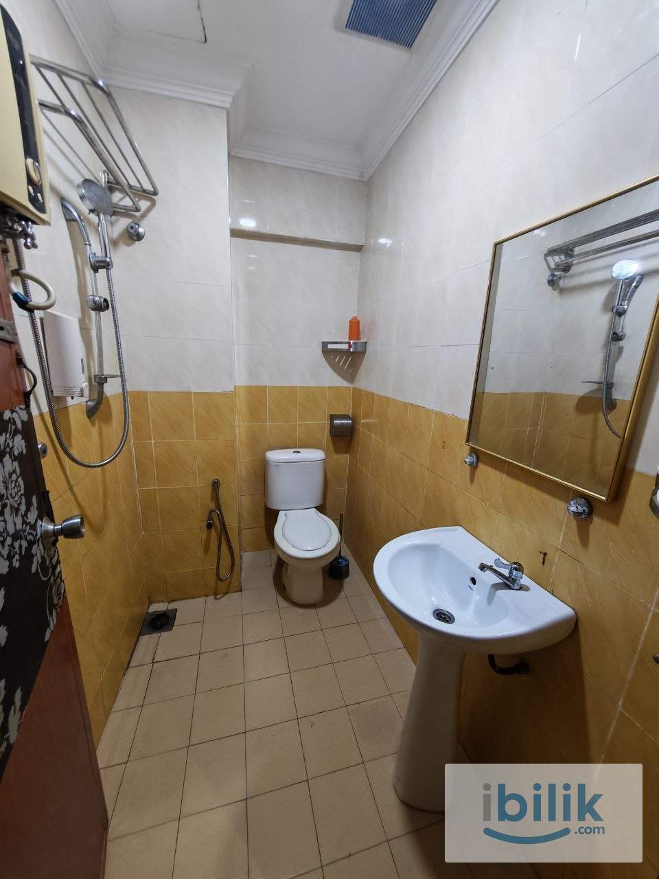 [✨Limited Room✨] Room for Rent near LRT Masjid Jamek - Image 4