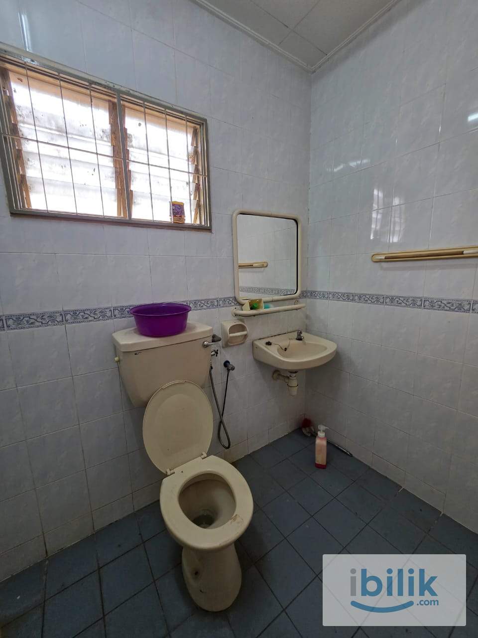 [BOOKING FEE RM300 ONLY]🏡 ROOM FOR RENT @ KOTA KEMUNING 🏡 - Image 5