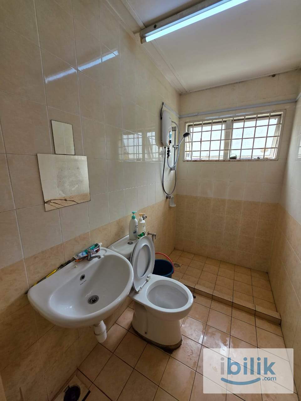[ ZERO DEPOSIT]🏡 ROOM FOR RENT @ BUKIT RIMAU, SHAH ALAM 🏡 - Image 1