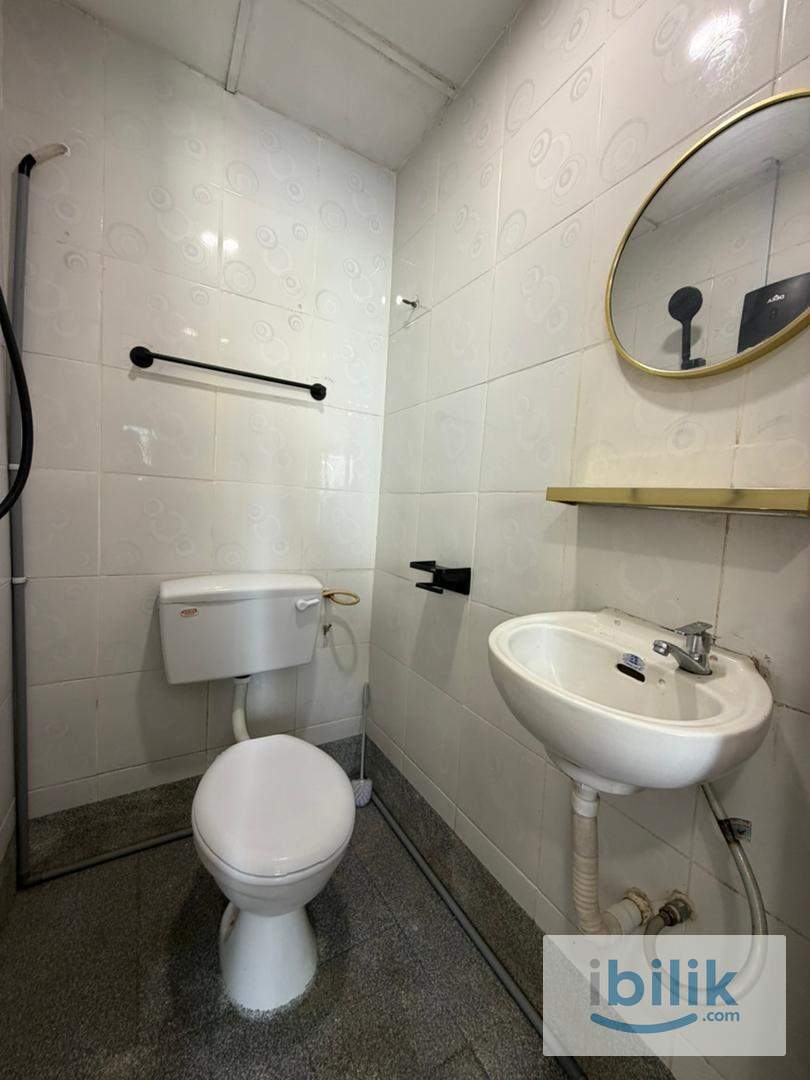 [🔥ZERO DEPOSIT] – NEW HOSTEL @ BRICKFIELDS KL | WALK TO KL SENTRAL, LRT & MRT - Image 1