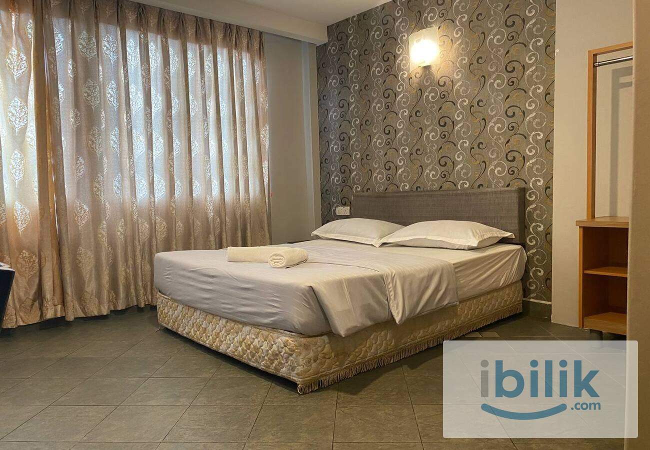 Rent a Room Queen Bedroom - Image 1
