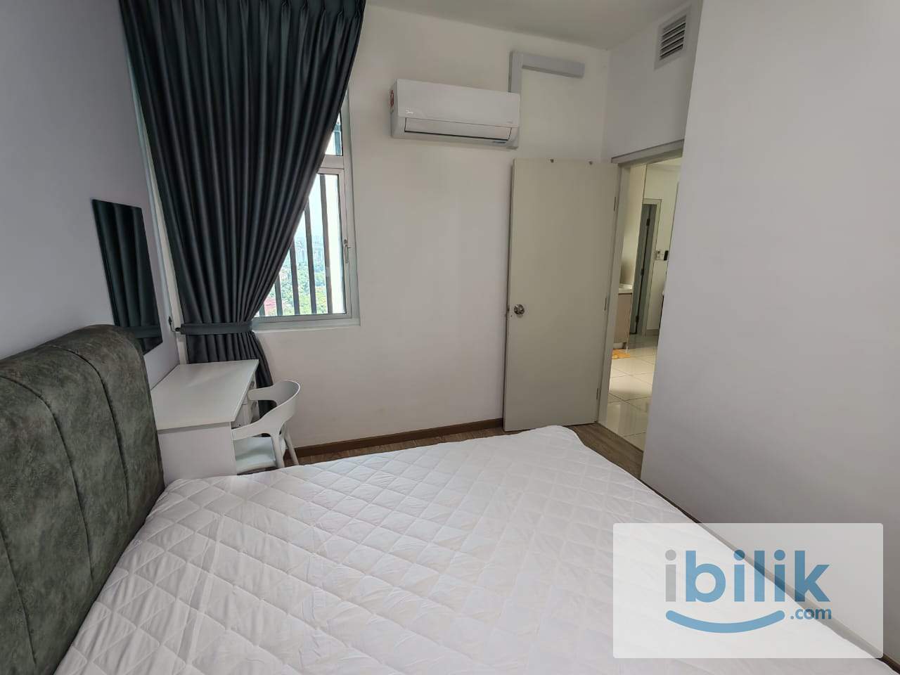 Middle room @ Mirai Residences_27th Floor - Image 5