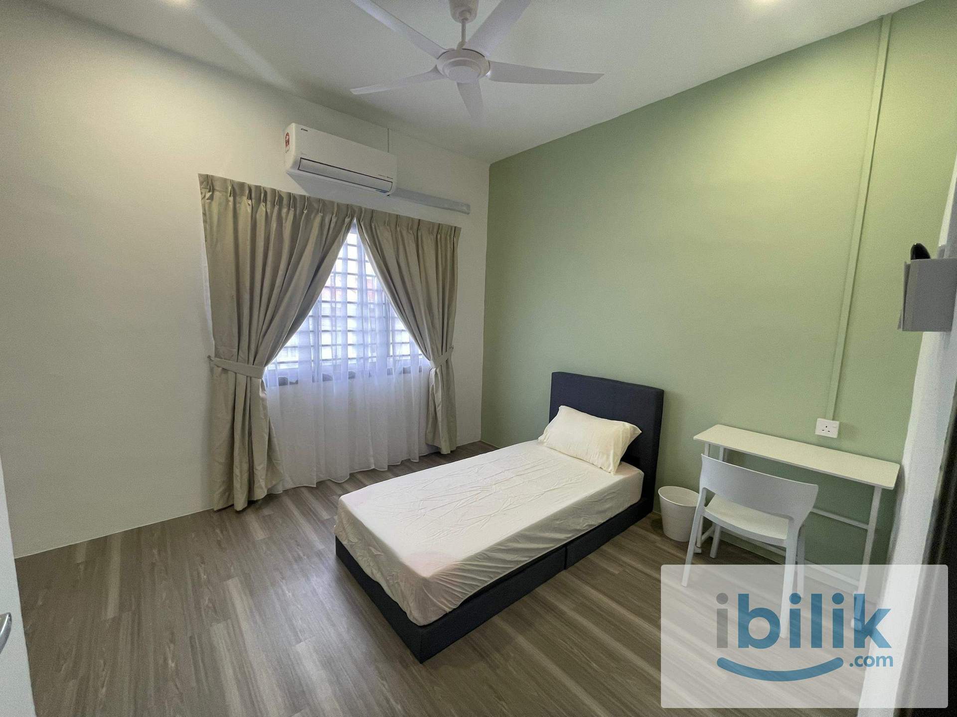 Cozy Master Bedroom in JB town area. Taman Sri Tebrau near Taman Sentosa - Image 6