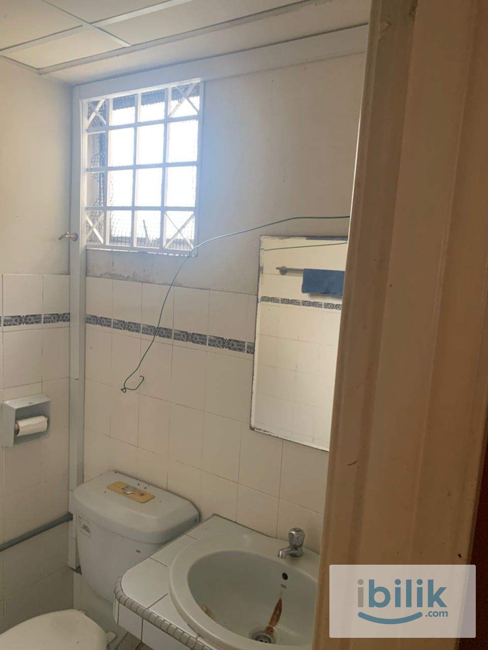 Cosy Apartmen For Rent (Close to City Centre), Megah Condominium - Image 4