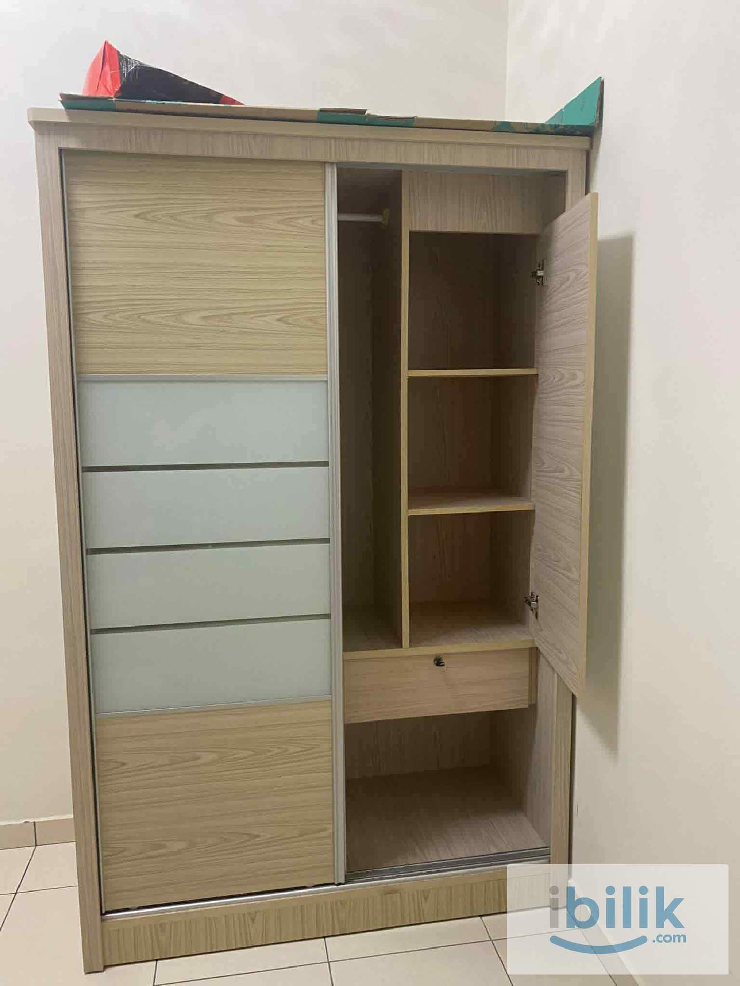 Middle Room with Aircond RM 500 - Image 4