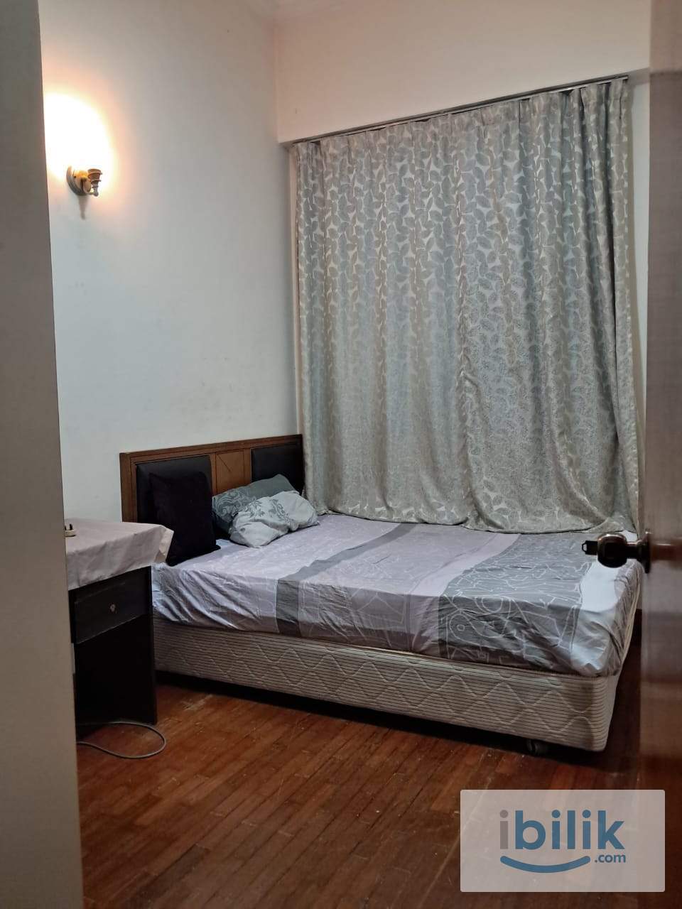 Medium Room - Image 3