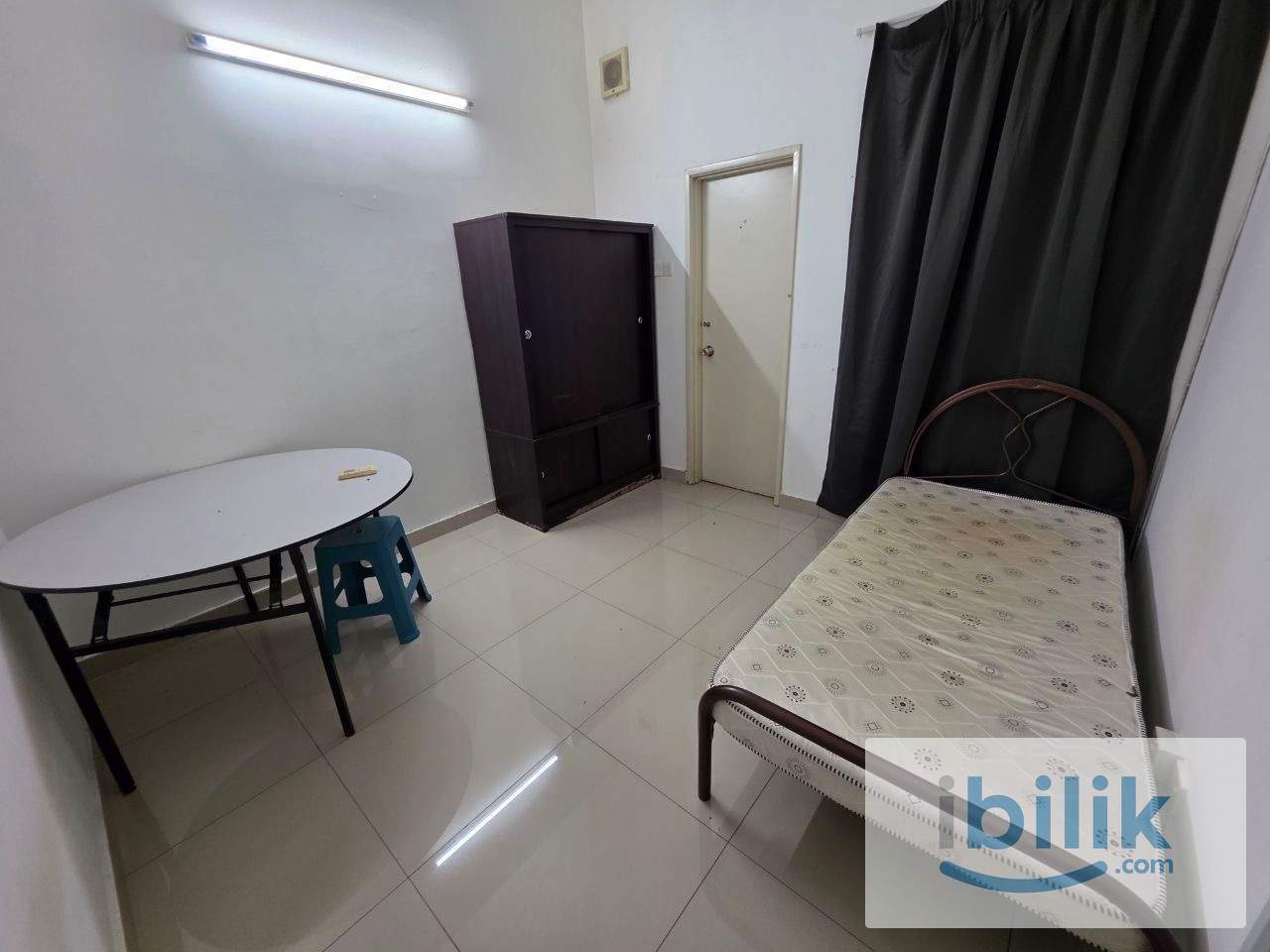 PJ area room for rent 👍F/Furnish 👍5min 🚶‍♂️to LRT 😎10min 🚶‍♂️to Giant Mall 😱LIMITED ROOM 🚨New Renovation 🚨 - Image 1