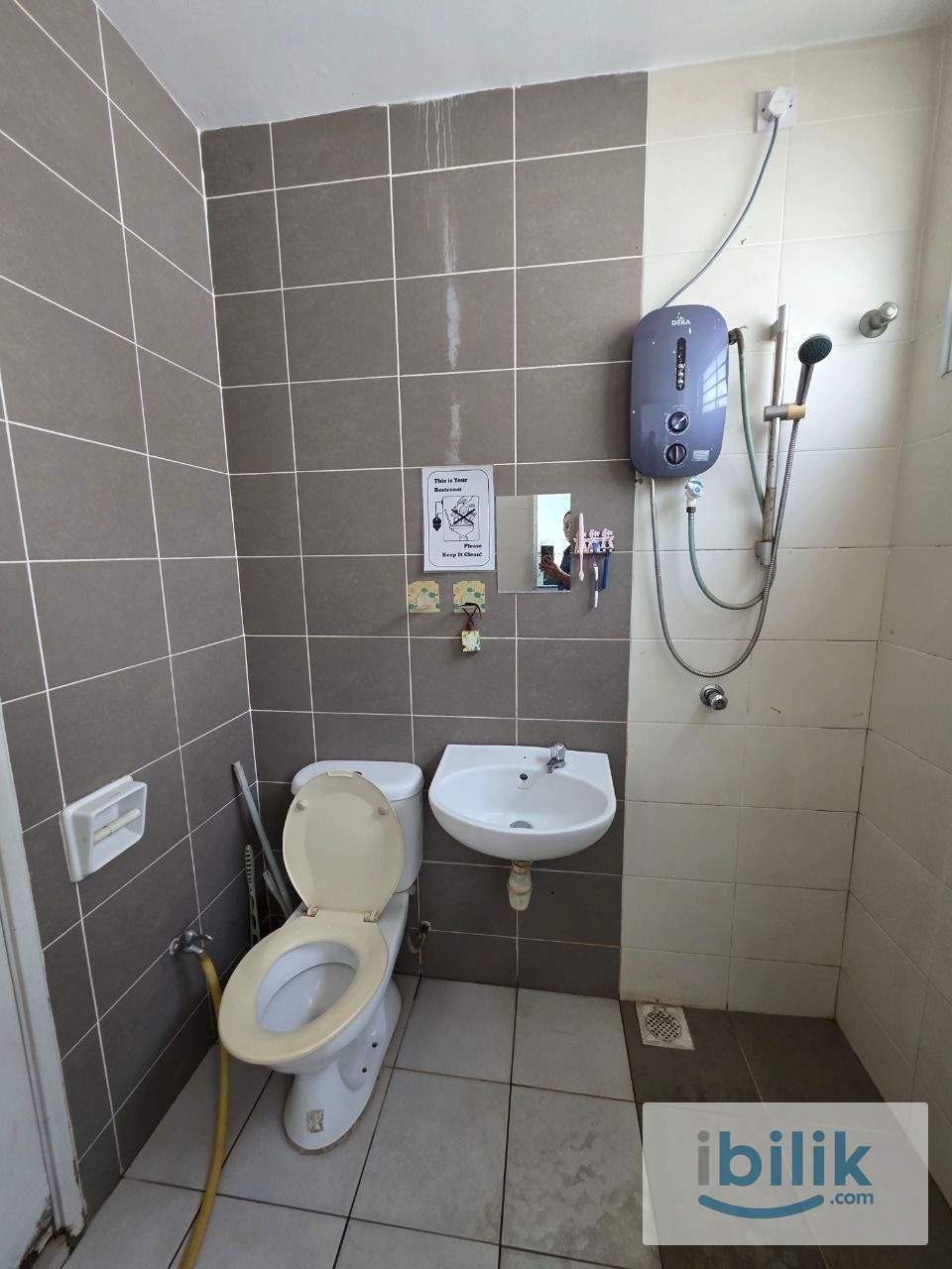 PJ area room for rent 👍F/Furnish 👍5min 🚶‍♂️to LRT 😎10min 🚶‍♂️to Giant Mall 😱LIMITED ROOM 🚨New Renovation 🚨 - Image 4