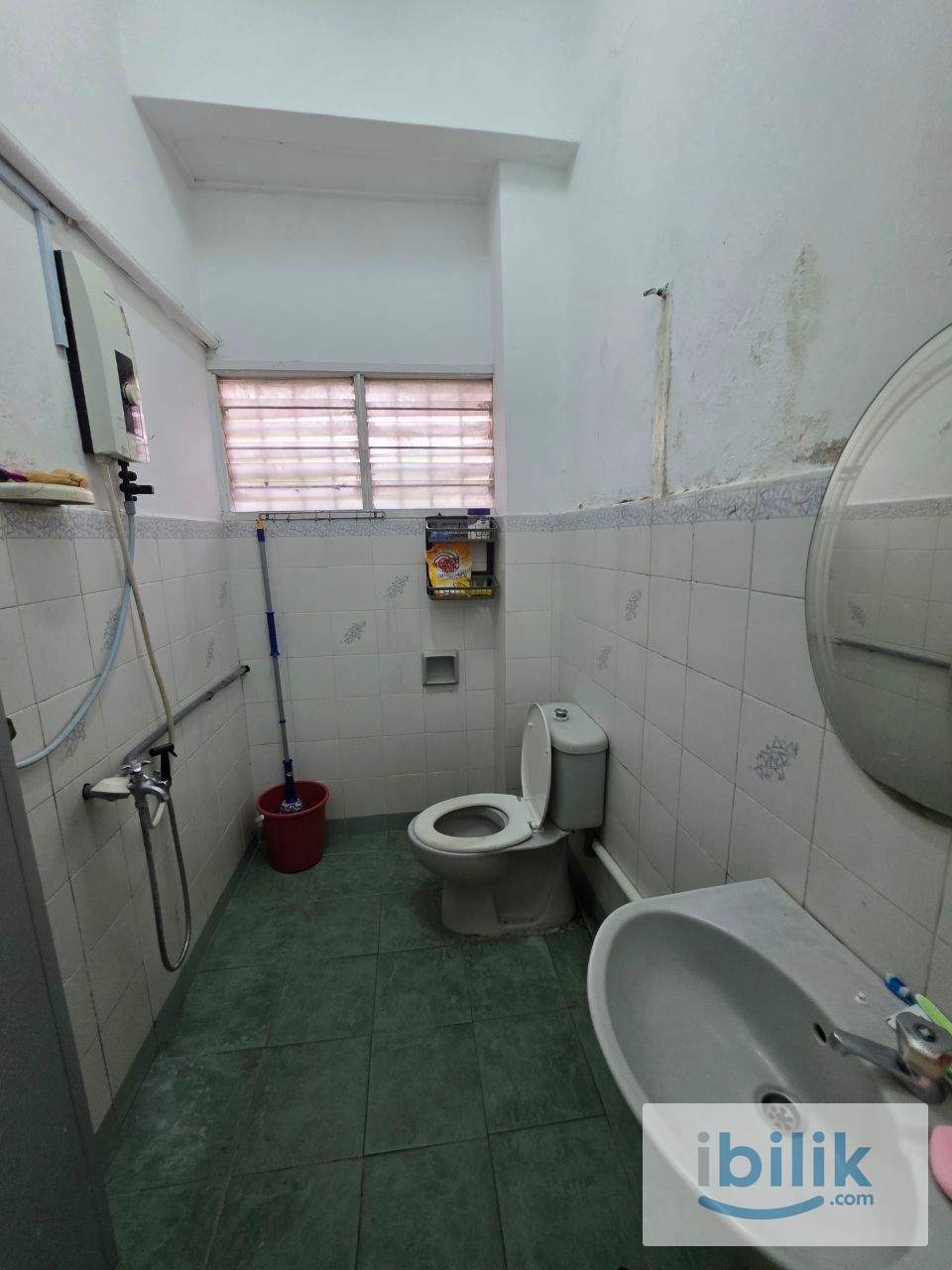🏡Puchong MASTER room to rent 🏡🆓 WiFi 🆓 Cleaning 🧹 Services😍 near LRT🚊 BUS 🚌Limited unit 🚨 - Image 3