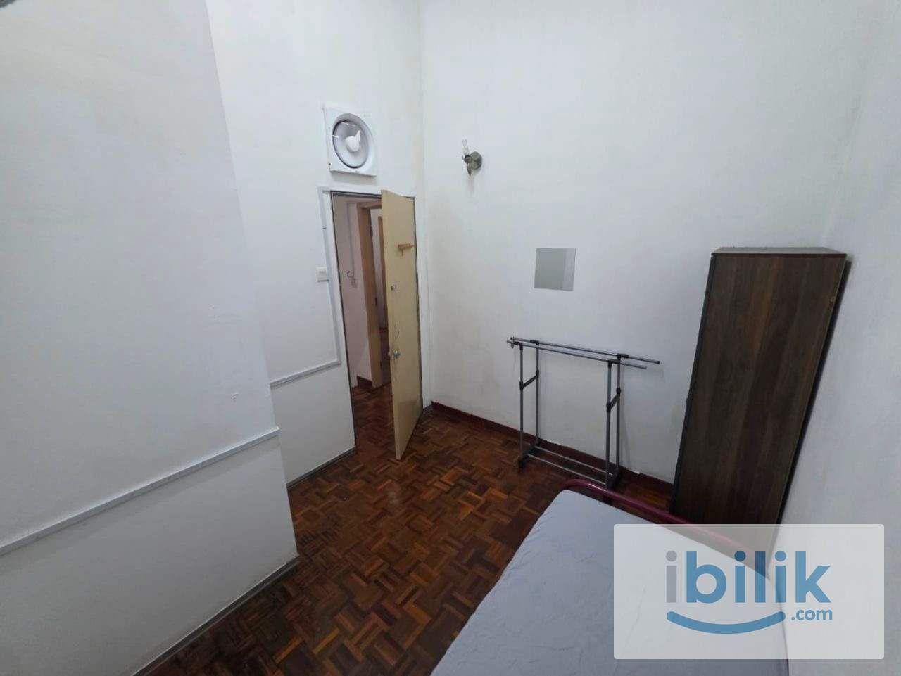 🏡Puchong room to RENT 🆓 WIFI NEAR LRT🚊🚌 BUS 🆓 Cleaning 🧹 Service near mini market 🛒 Shopping 🛍️ mall - Image 2