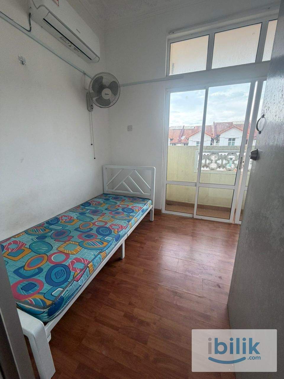 💰1 Month Deposit💰Zero Deposit Setia Alam Room Rent😍Location Nearby📍Setia City Mall, Sun Suria, Top Glove, Setia Taipan - Image 1