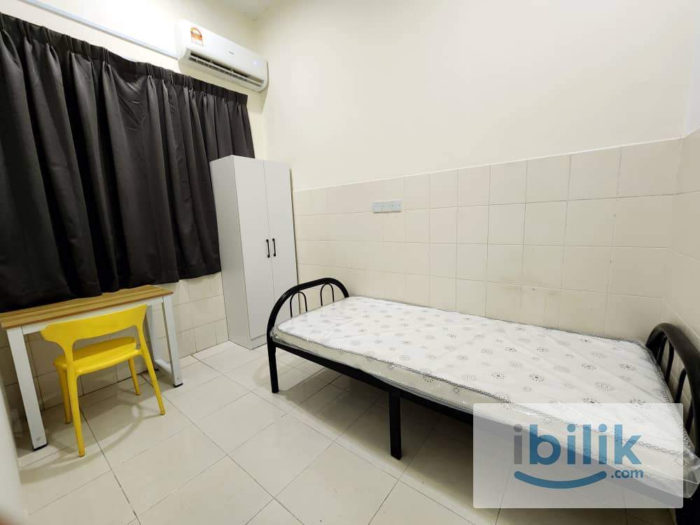 💥Sewa Murah💰1 Month Deposit💰0 Deposit Kemuning Utama Shah Alam Room Rent😍Location Near📍Giant, Aeon Big Bukit Rimau - Image 1