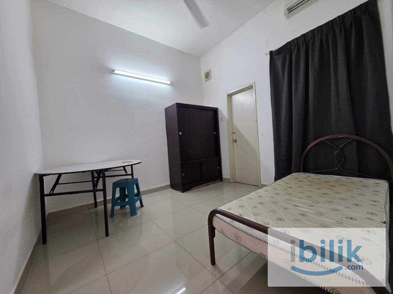 💥Sewa Murah💰1 Month Deposit💰0 Deposit Kemuning Utama Shah Alam Middle Room Rent😍Location Near📍Giant, Aeon Big - Image 1