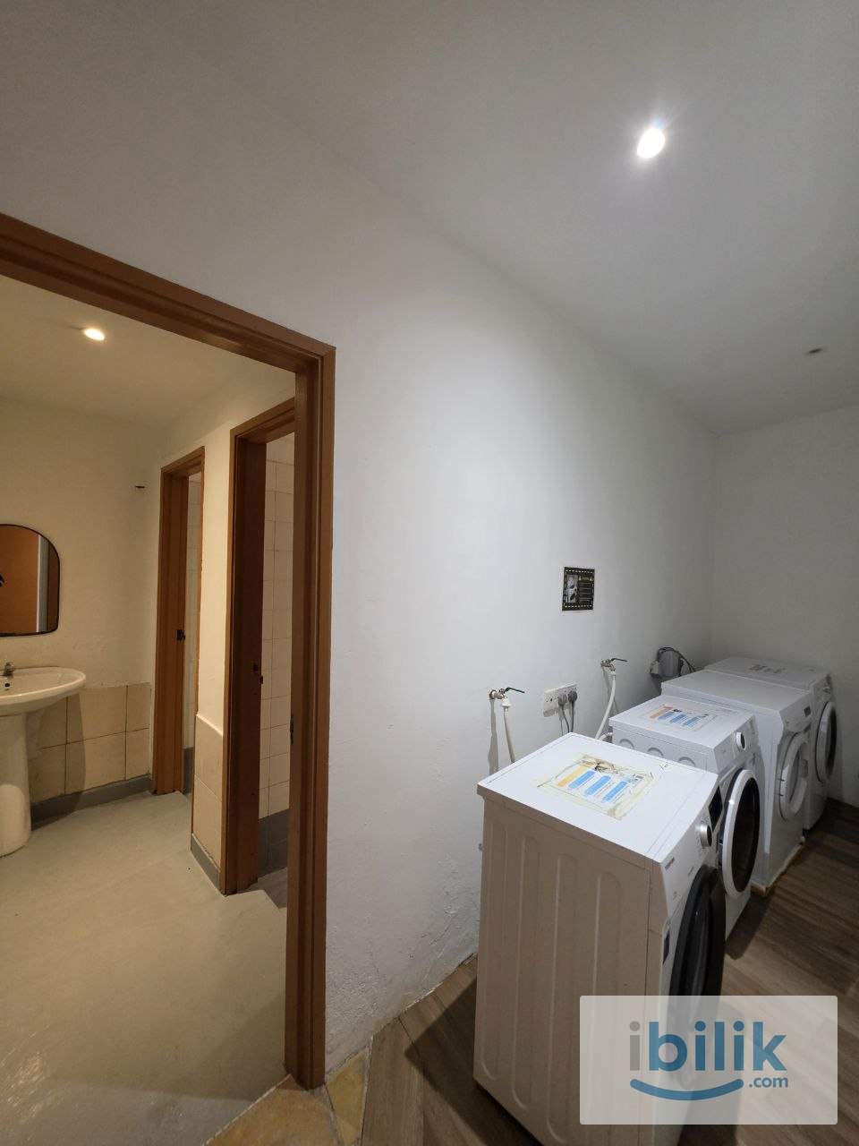 💰Low Deposit😍Hotel Newton Seksyen U6 Shah Alam Room Rent with Bathroom😍Location Nearby📍Pusat Perdagangan Subang Permai - Image 4