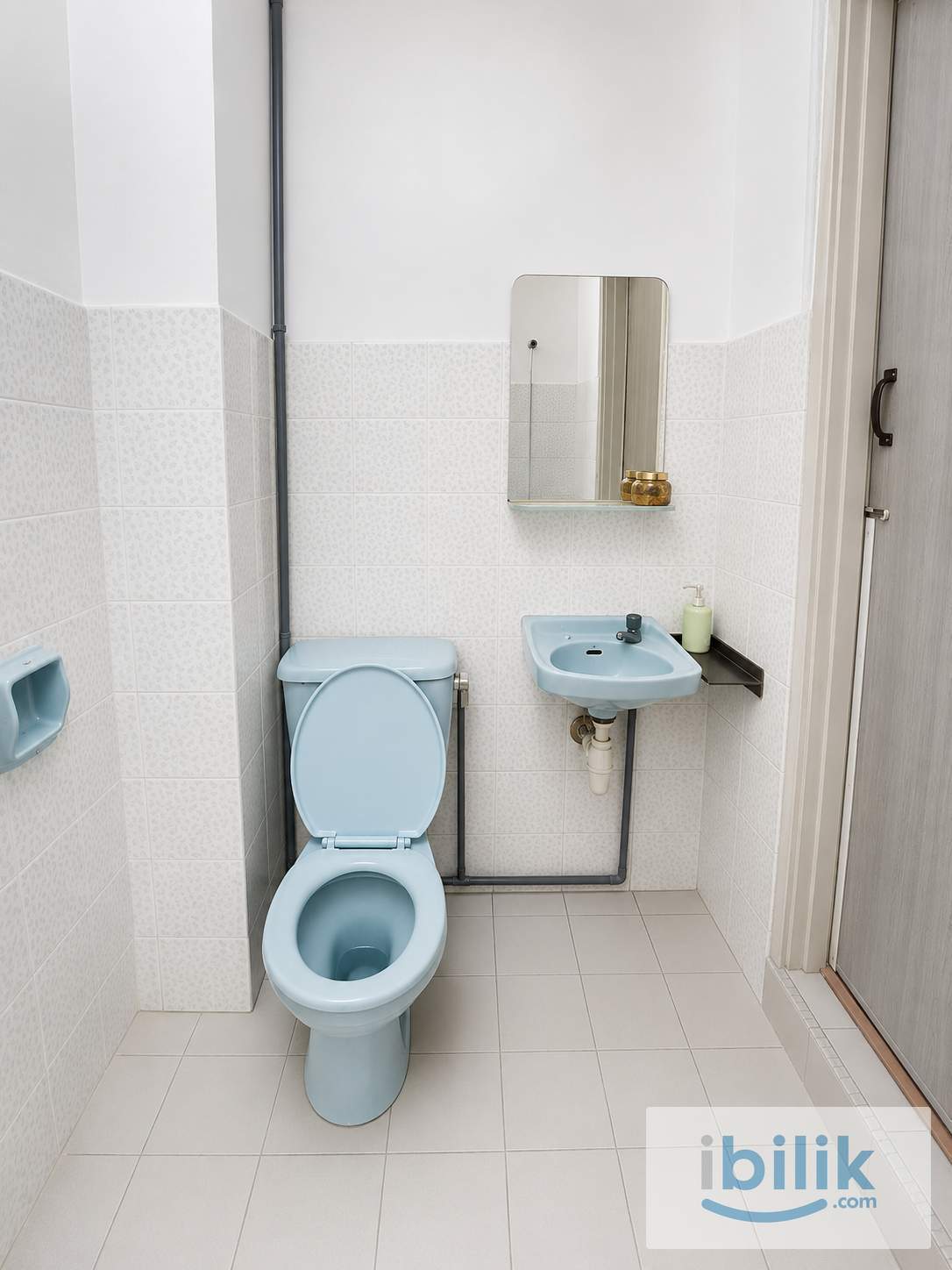 🔥Murah Kaw Kaw💰1 Month Deposit💰0 Deposit Bandar Utama Room Rent😍Location Nearby📍MRT, 1 Utama Shopping Mall - Image 3
