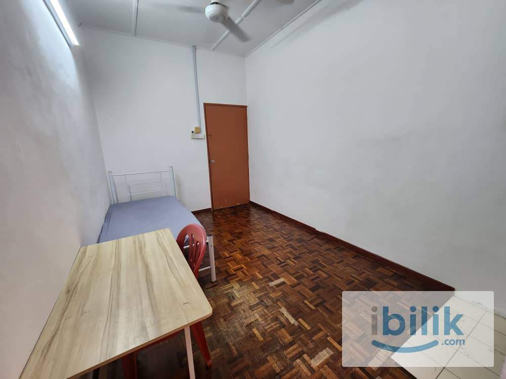 COZY& COMFORT ROOM RENT LANDED HOUSE  - Image 2