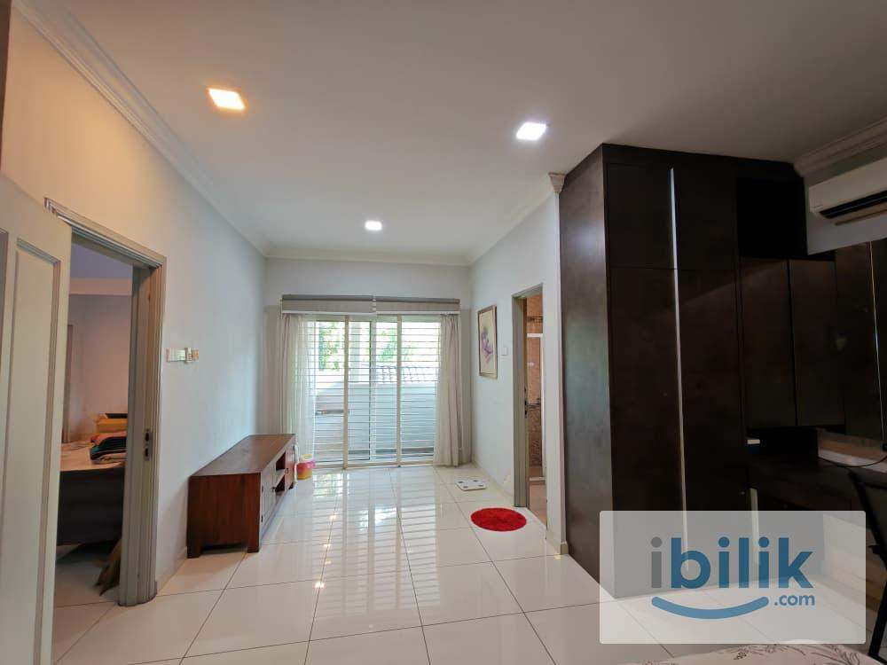 Resort Like Co-Living Master Bedroom at Laman Putra, Putra Heights - Image 3